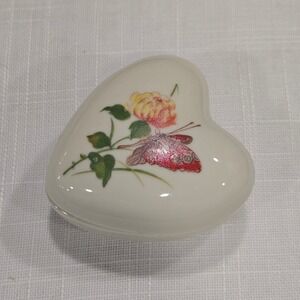 Takahashi Heart Trinket Box Rose Butterfly 90s Porcelain Made in Japan